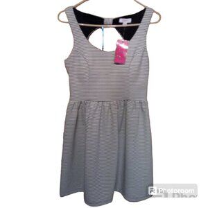 Candies striped stretch back keyhole dress sz M NWT